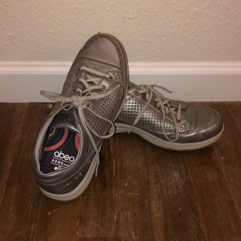 Metallic Abeo sneakers